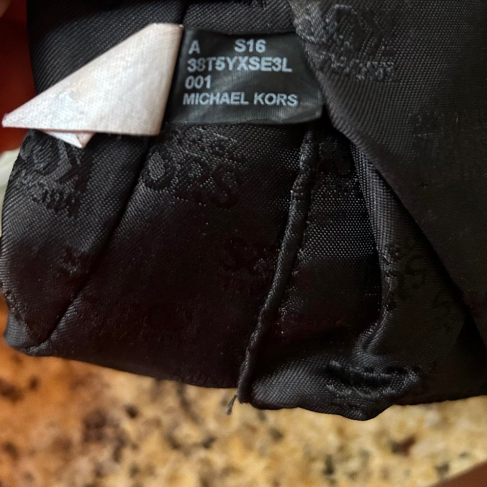 Michael Kors Pebbled Leather Shoulder and Crossbody Bag - Picture 5 of 5